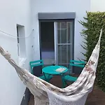 Проживание в семье Modern