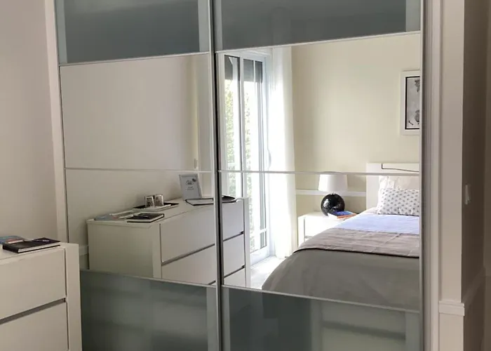 Modern * Povoacao (Sao Miguel)