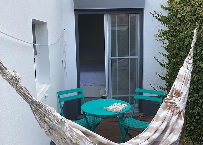 Δωμάτια σε οικογενειακή κατοικία Modern